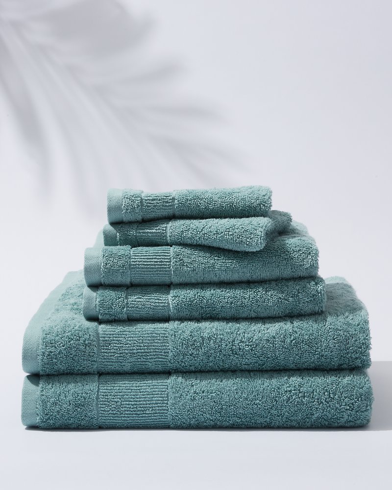  Cotton Paradise, 6 Piece Towel Set and 4 Piece Bath