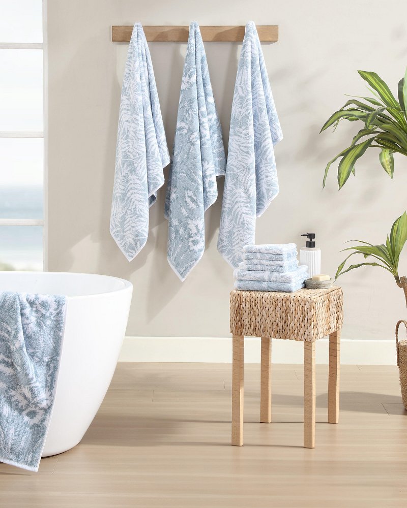 Thumbnail for Shadow Hibiscus 6-Piece Bath Towel Set