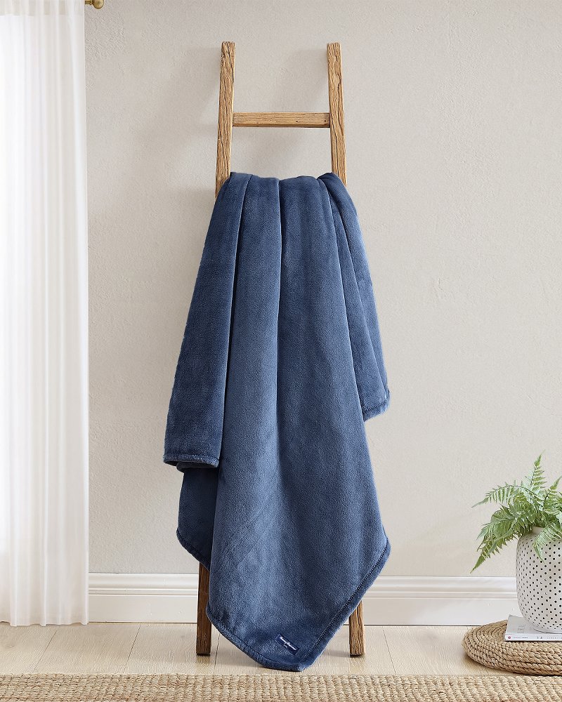 Plush Fleece Blue Twin Blanket