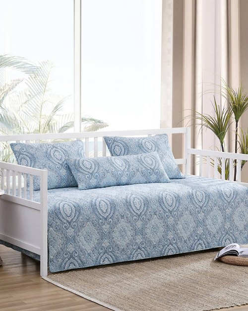 Turtle Cove 4-Piece Twin Quilt Daybed Cover Set