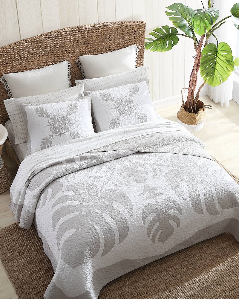 Solid Costa Sera 2-Piece Standard Quilted Sham Set