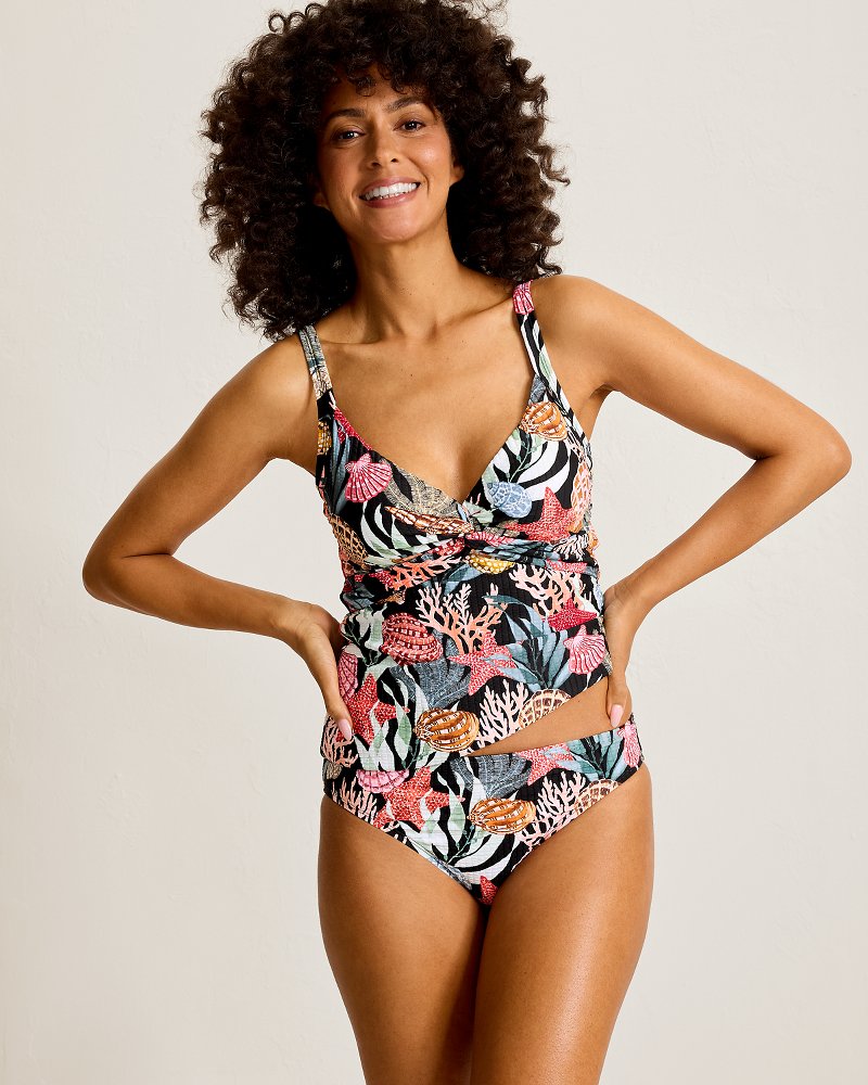 Shell Sands Underwire Twist-Front Tankini Top