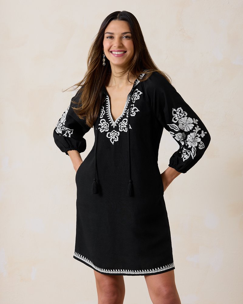 Women's embroidered tunic clearance dress