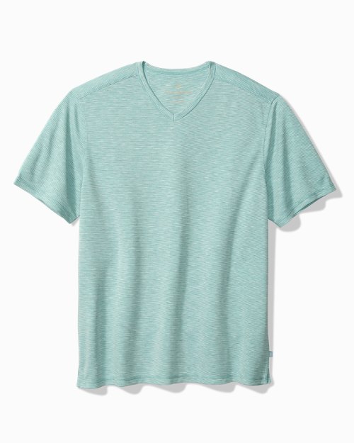 Cape Cayo V-Neck T-Shirt