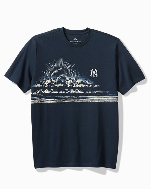 <i>MLB®</i> Catch the Sunset Graphic T-Shirt