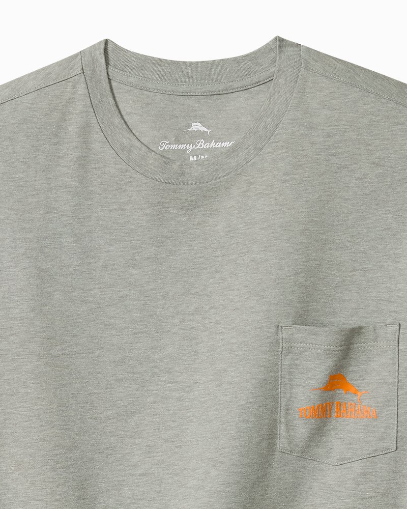 Fetchin' Waves Graphic Pocket T-Shirt
