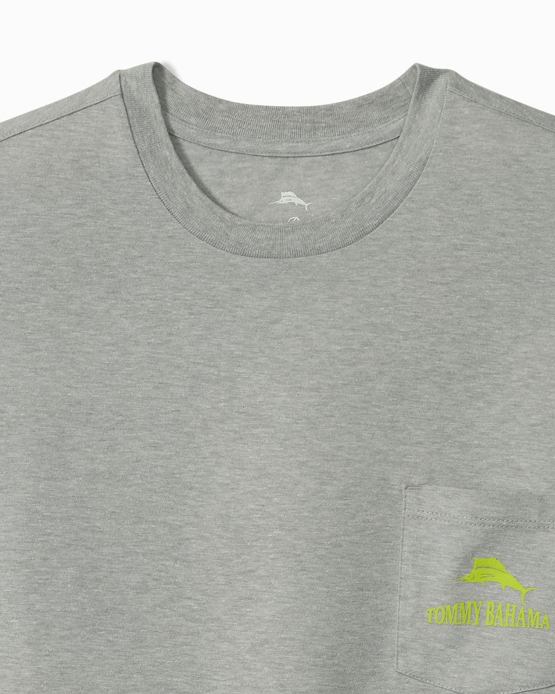 Mohippo Pocket Graphic T-Shirt