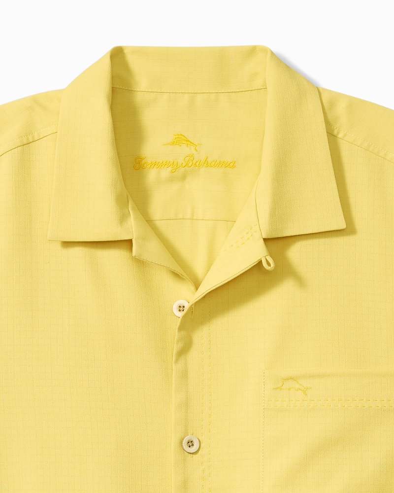 Tommy Bahama - Coastal Breeze Check IslandZone Camp Shirt M / Continental