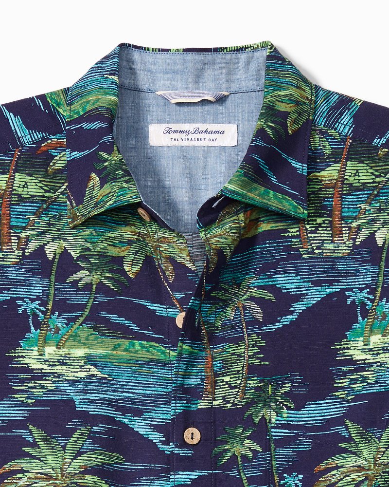 Veracruz Cay Lush Tropics Camp Shirt