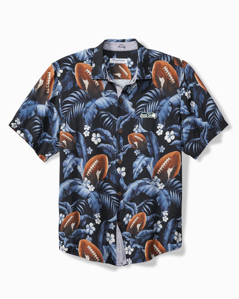 NFL Veracruz Cay First Down Blooms Short-Sleeve Shirt