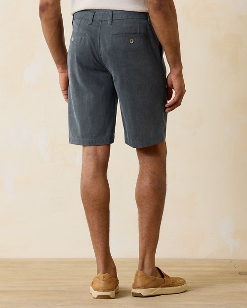 Havana Herringbone Pleated 10-Inch Shorts