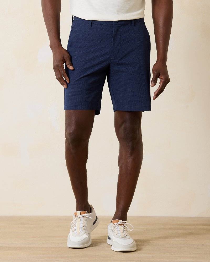Shop 90s Basketball Short with great discounts and prices online - Aug 2023