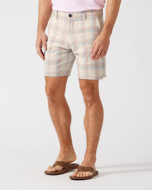 On Par My Caddie Plaid IslandZone® 10-Inch Flat-Front Shorts