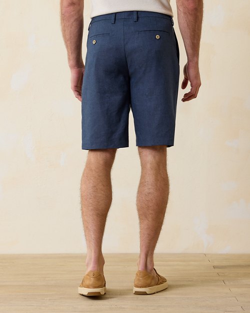 Latigo Beach Linen-Blend Pleated 10-Inch Shorts
