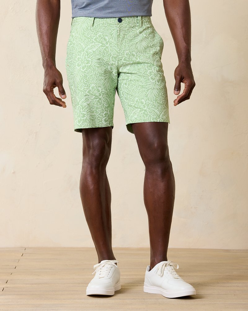 On Par Putting Greens IslandZone® 9-Inch Shorts