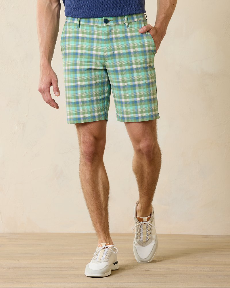 Chip Shot Caddie Plaid IslandZone® 9-Inch Shorts