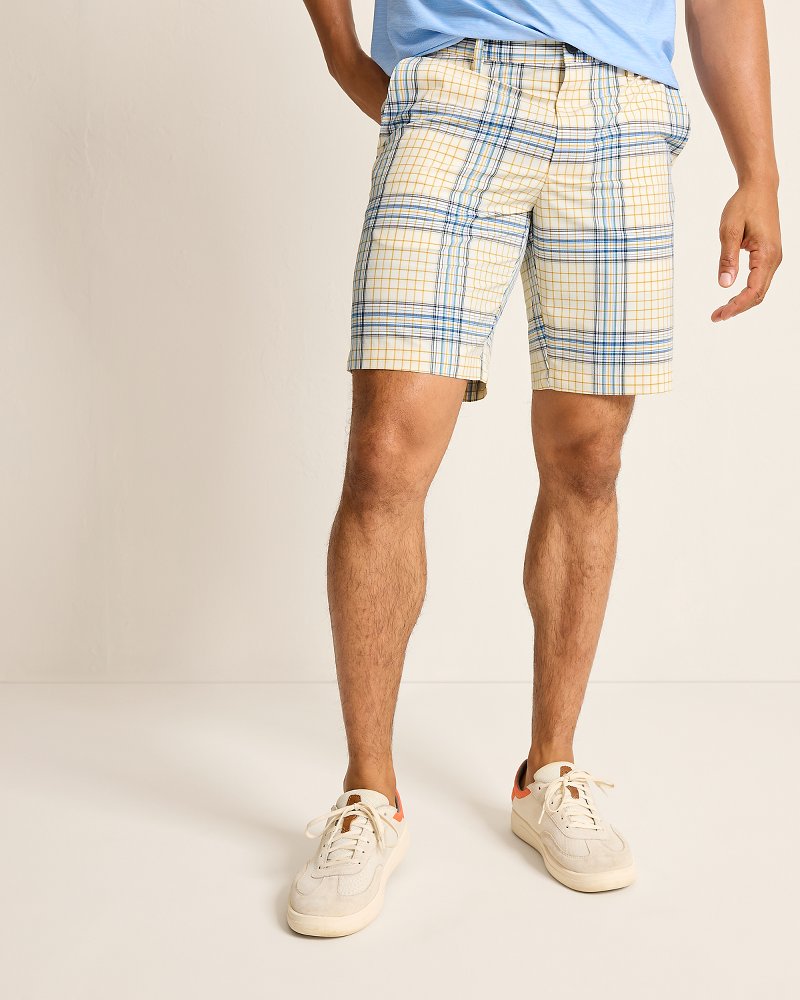 Chip Shot IslandZone 9-Inch Shorts main image 1
