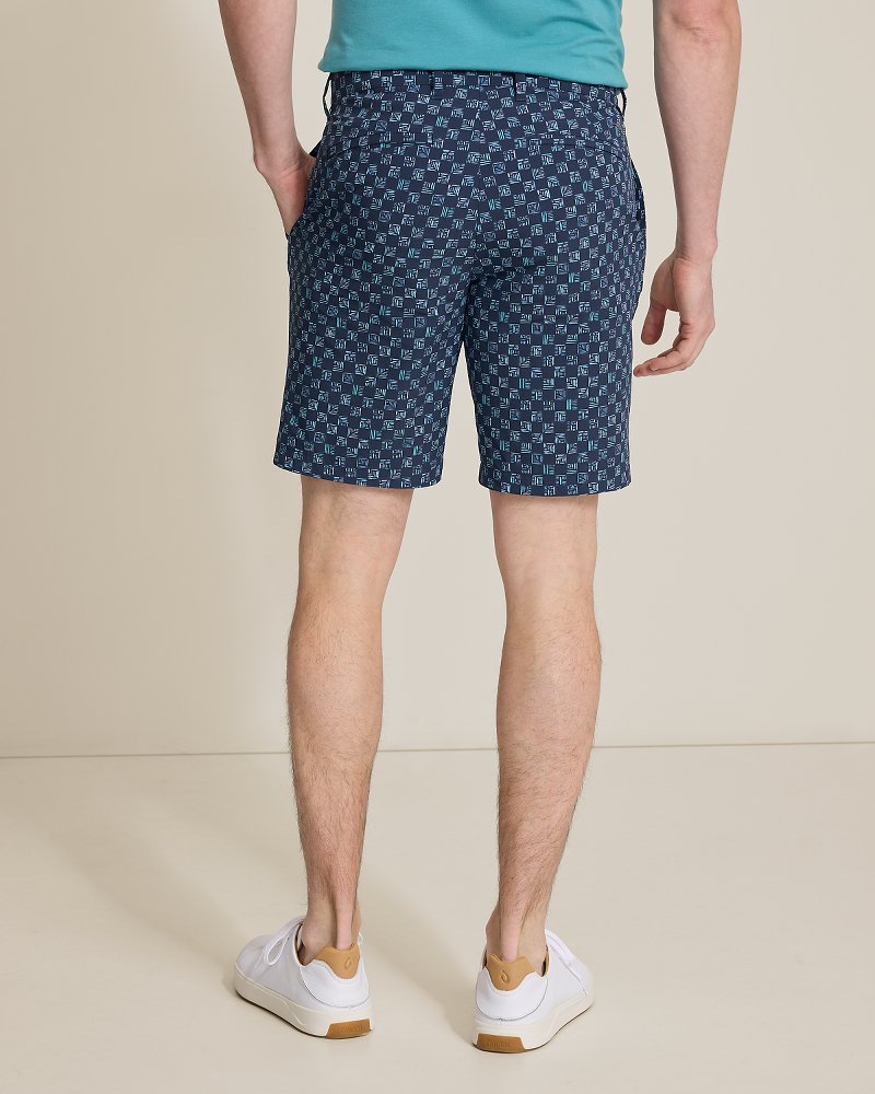 Chip Shot Ocean Tiles IslandZone 9-Inch Shorts