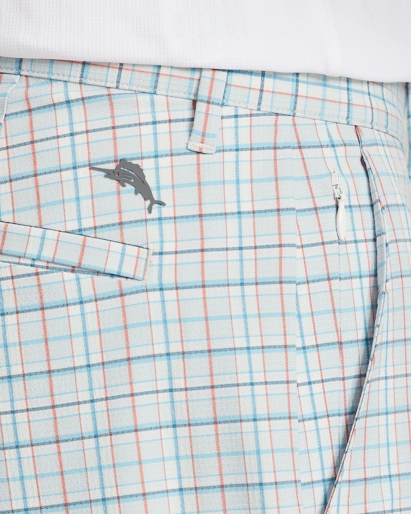 Chip Shot Plaid Bay IslandZone 9-Inch Shorts