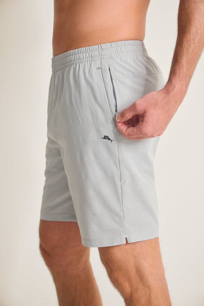 Huntington Bay E-Waist Hybrid 8-Inch Shorts