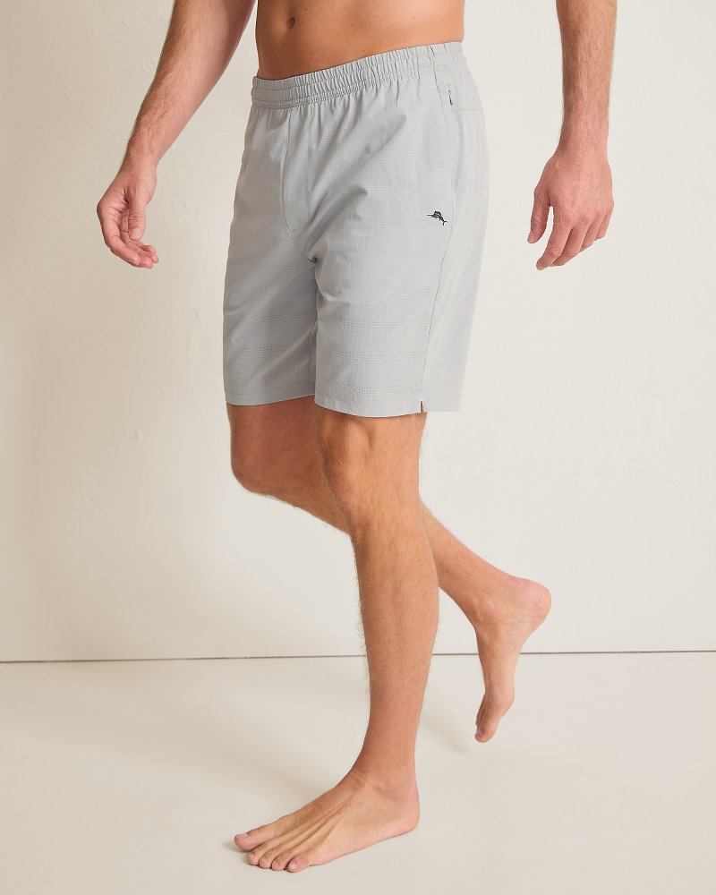 Huntington Bay E-Waist Hybrid 8-Inch Shorts