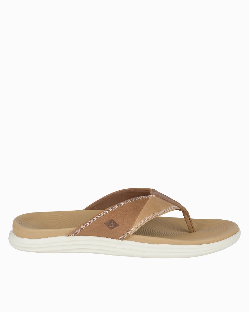 Sperry flip flops clearance near me