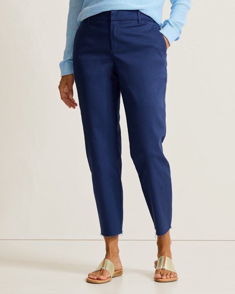 Mid-Rise Raw-Edge Cropped Chino Pants