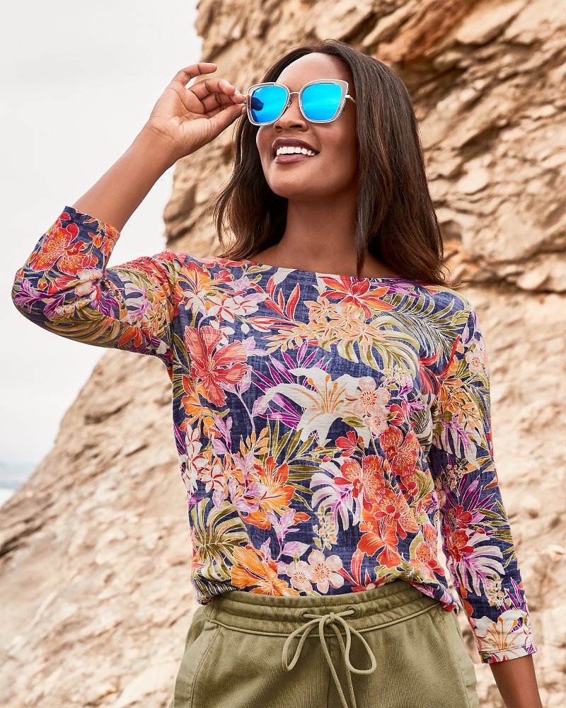 Tommy Bahama T-shirts for Women, Online Sale up to 22% off