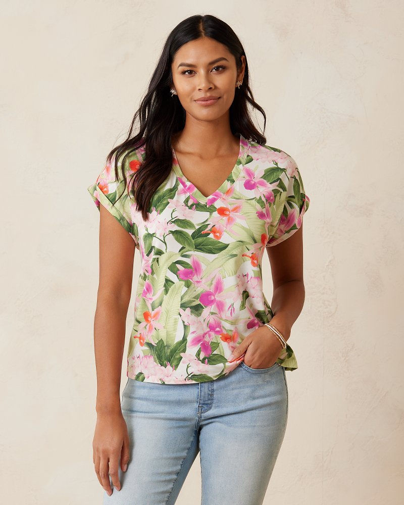Kauai Legacy V-Neck T-Shirt Blooms
