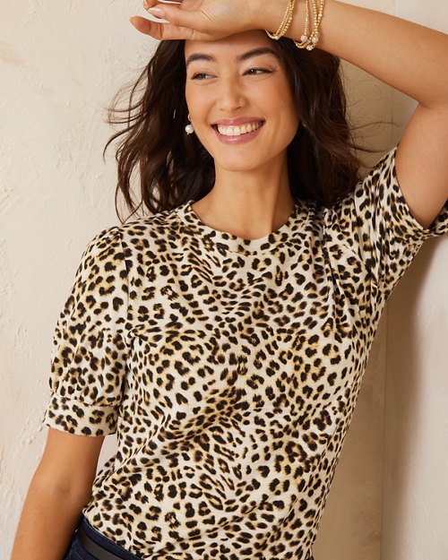 Ashby Isles Lovely Leopard Puff-Sleeve Top