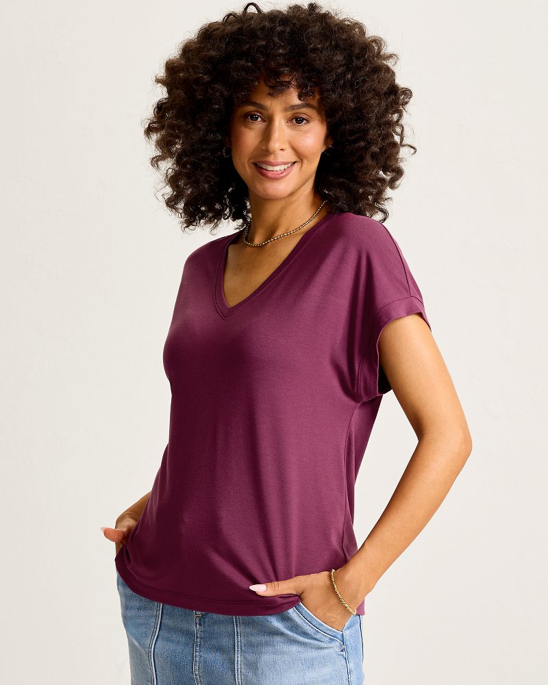 Kauai V-Neck T-Shirt