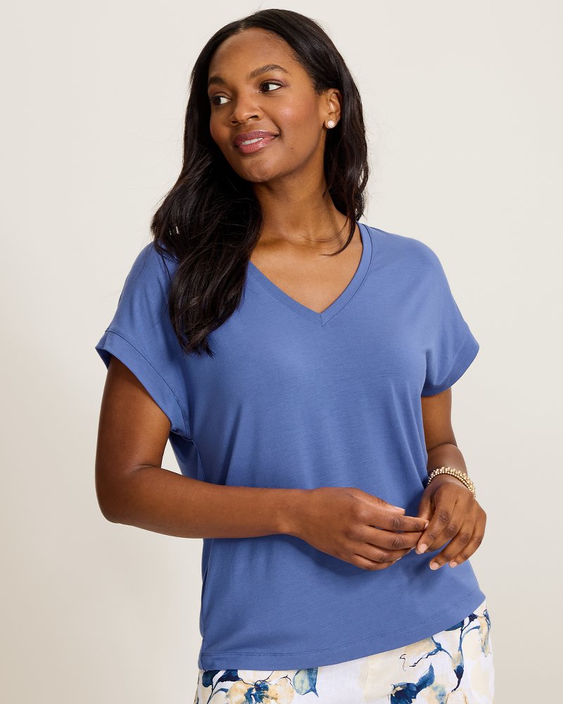 Kauai V-Neck T-Shirt