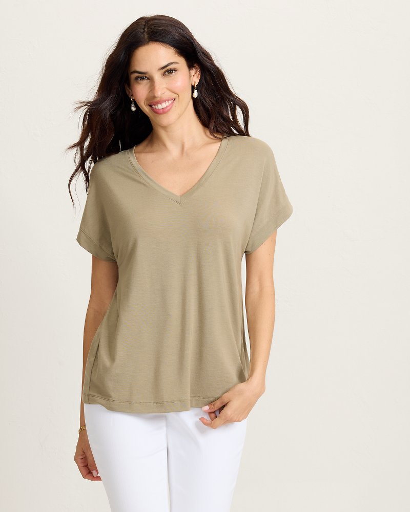 Kauai V-Neck T-Shirt