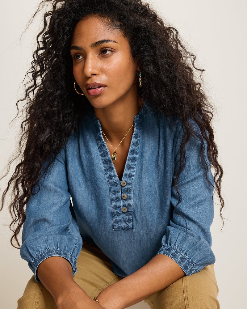 Chambray O'Lei Embroidered Linen-Blend Top