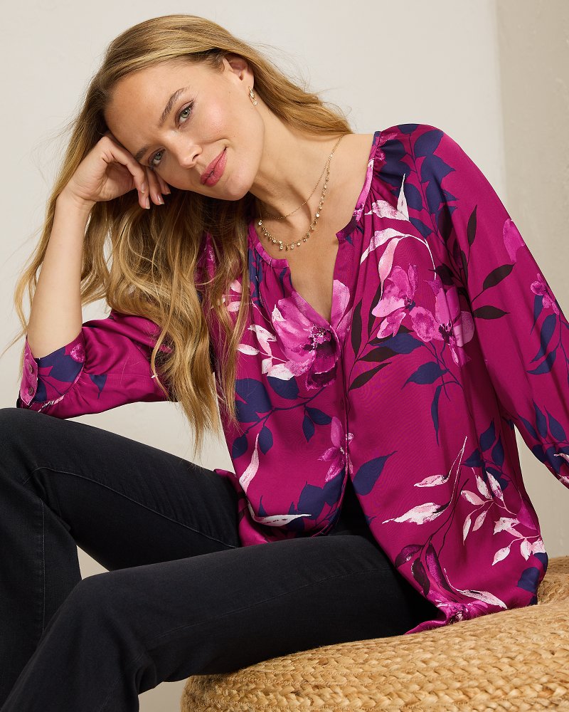Sunset Shimmers 3/4-Sleeve Top
