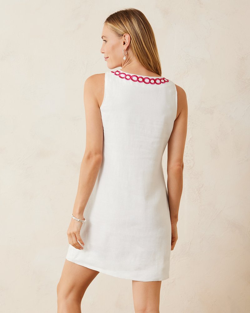 Embroidered shop shift dress