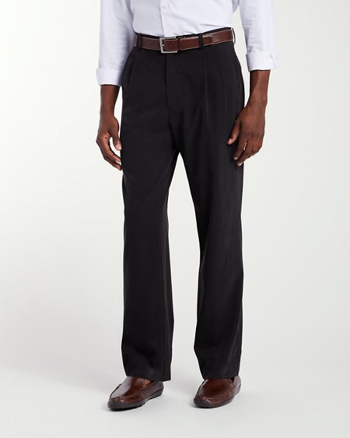 New St. Thomas Double-Pleat Standard Fit Pants - Regular Price $138.00