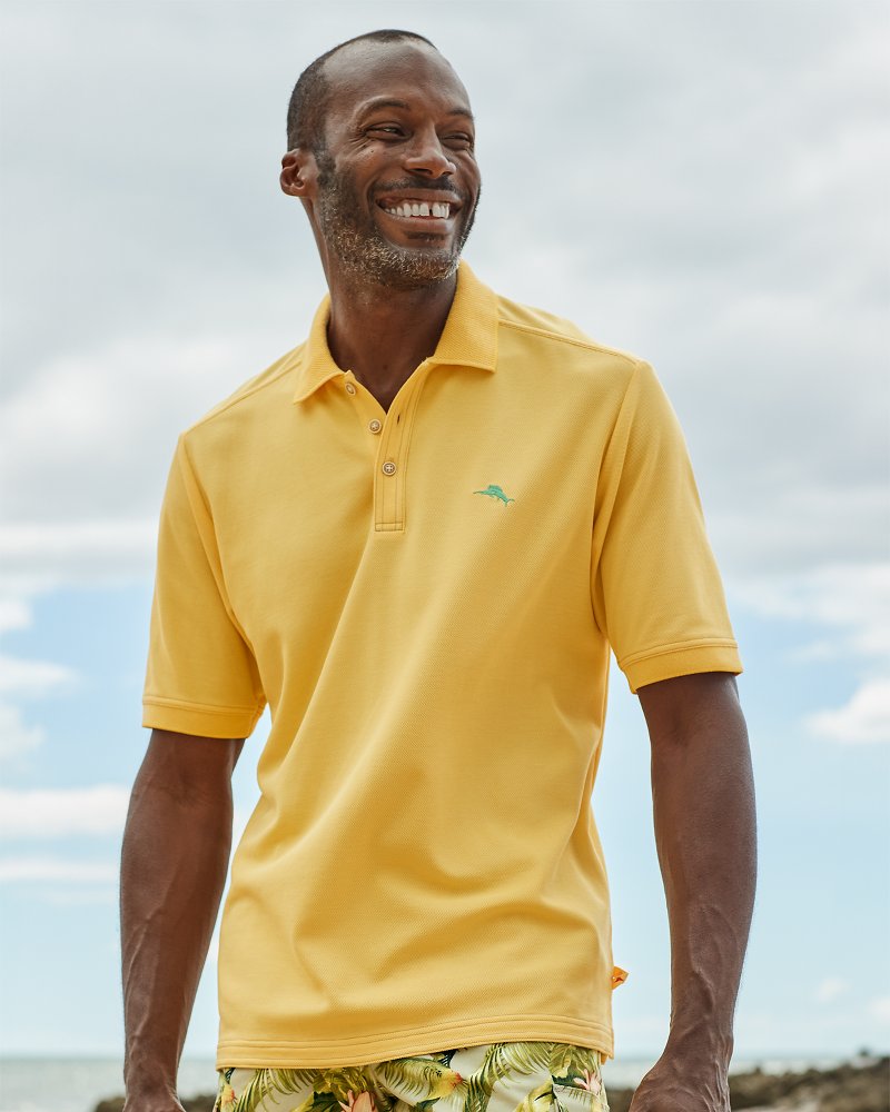 Alo Yoga | Choice Polo in Yellow