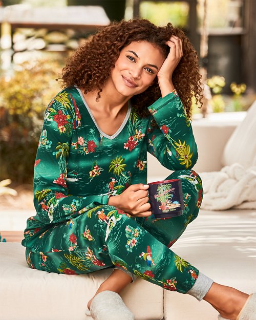 Women's Beach Santa Pajama Set