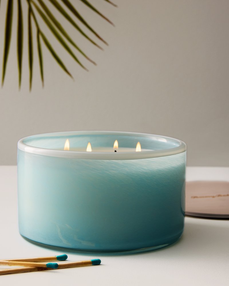 Sea Salt and Coastal Mist 20-oz. Powdered Glass 4-Wick Candle