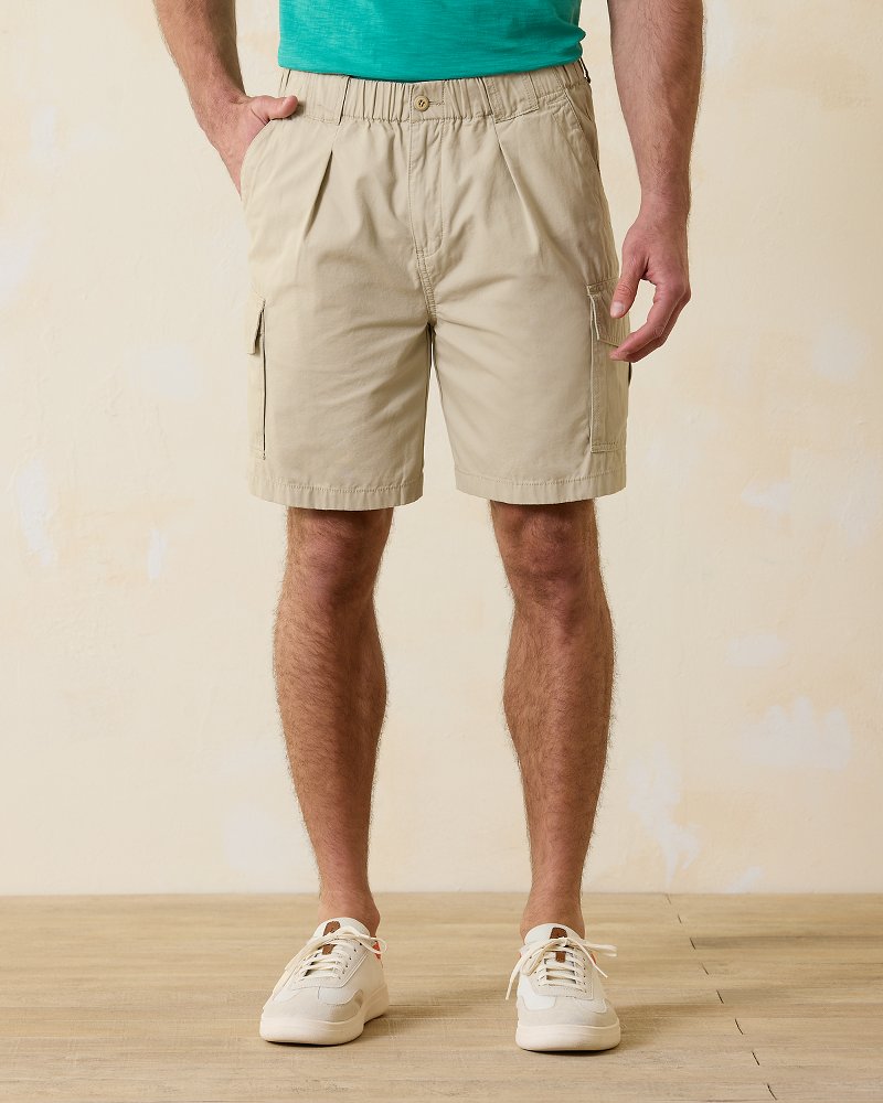 full elastic waist cargo shorts