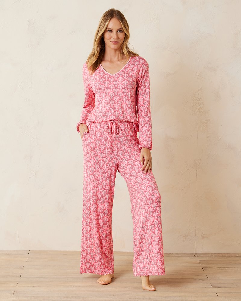 Short-Sleeve V-Neck & Pants Pajama Set