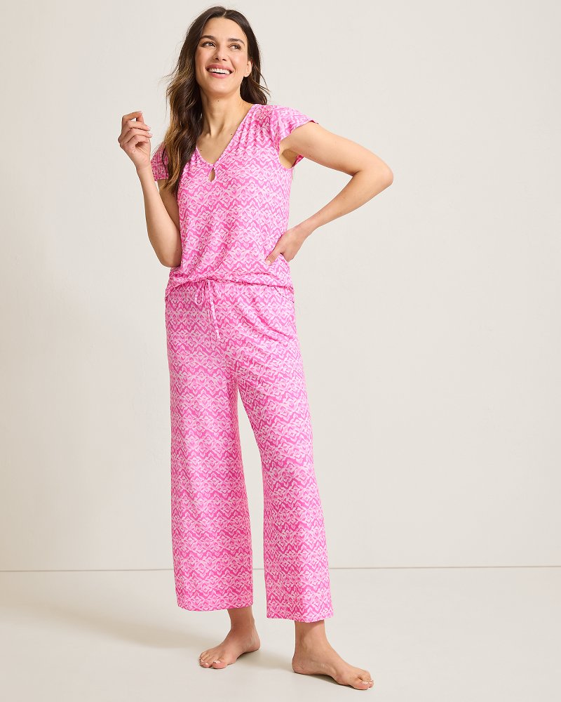 Jersey Short-Sleeve Top & Cropped Pants Pajama Set