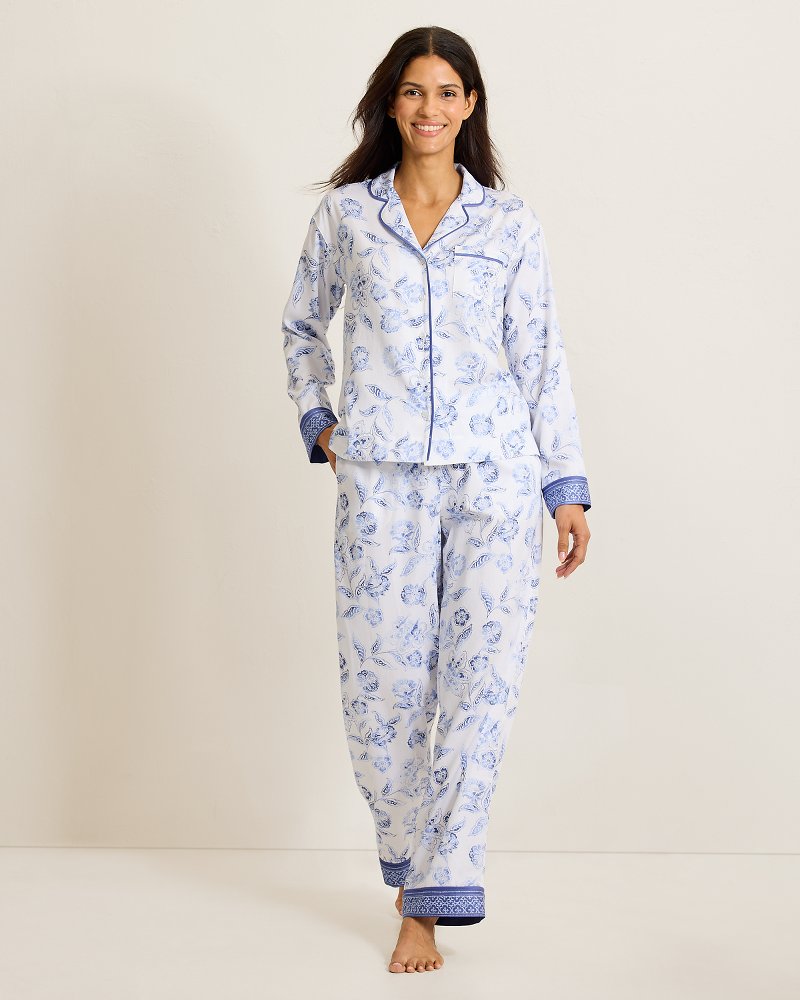 Jersey Long-Sleeve Top & Pants Pajama Set