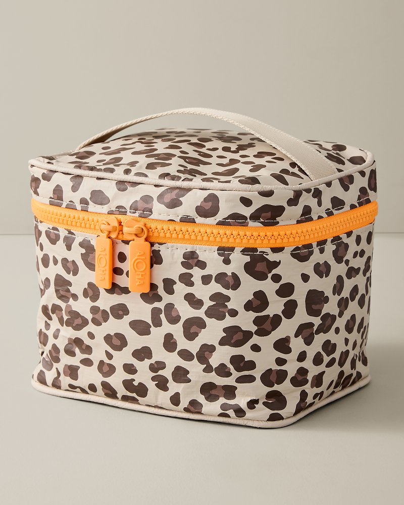 Aloha Collection Leopard Cub Cabin Crew Kit